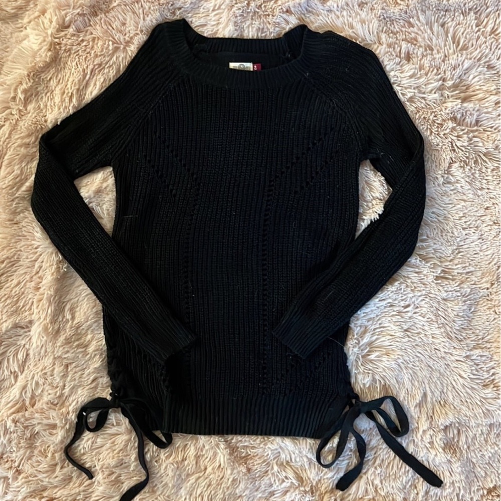 Women’s Sweater - Black